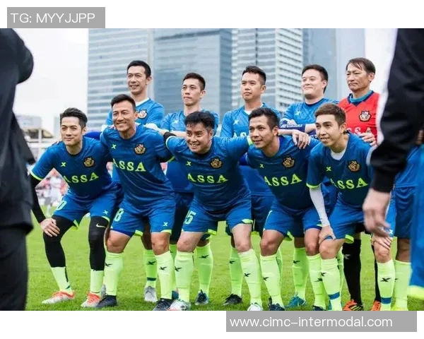 怀旧香港足球明星经典老照片回顾与传奇故事分享 怀旧香港足球明星经典老照片回顾与传奇故事分享