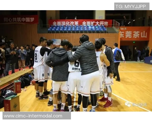 鬼畜全明星篮球对决开启疯狂竞技之旅，谁将成为最终的篮球之王